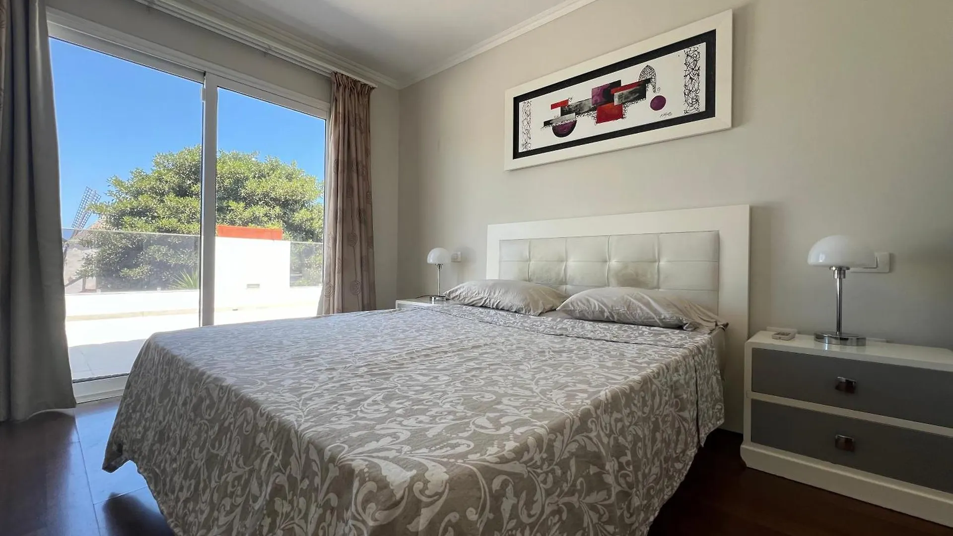 Villa Eden By Altamarhomes アデヘ
