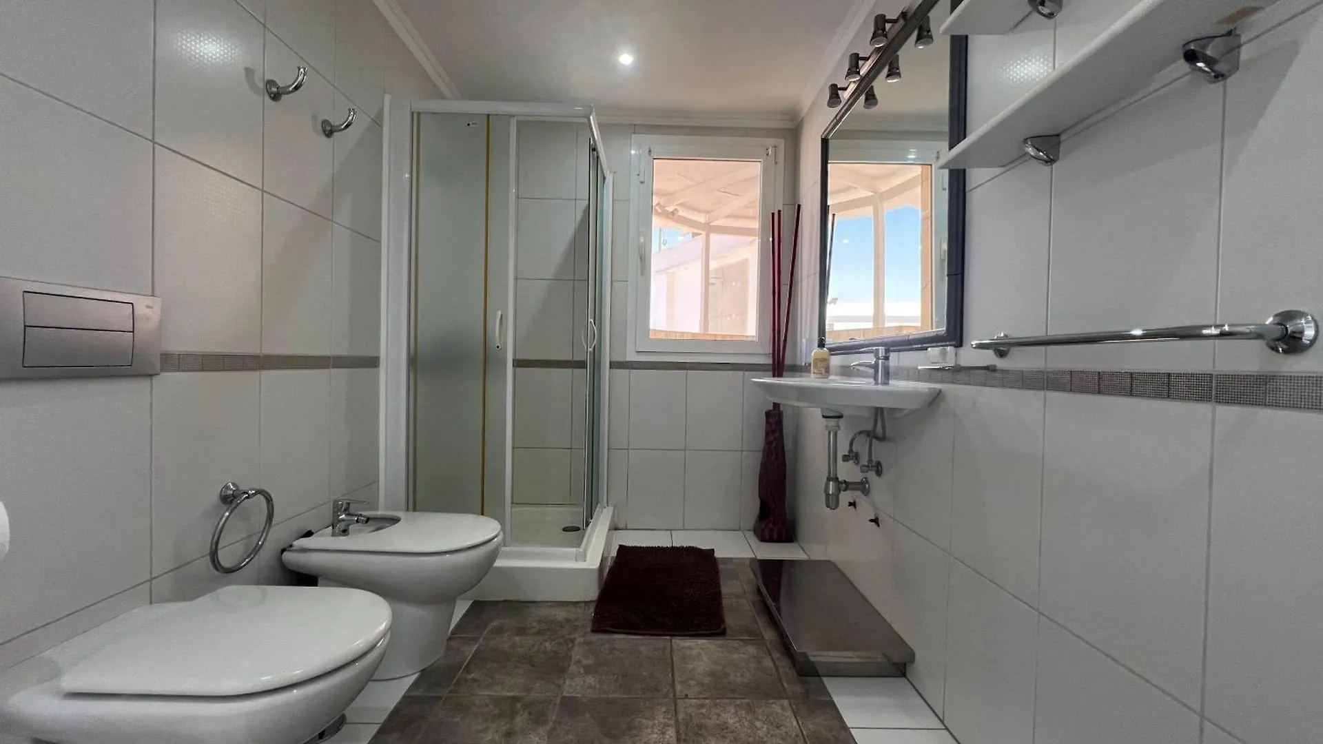 אדחה Villa Eden By Altamarhomes