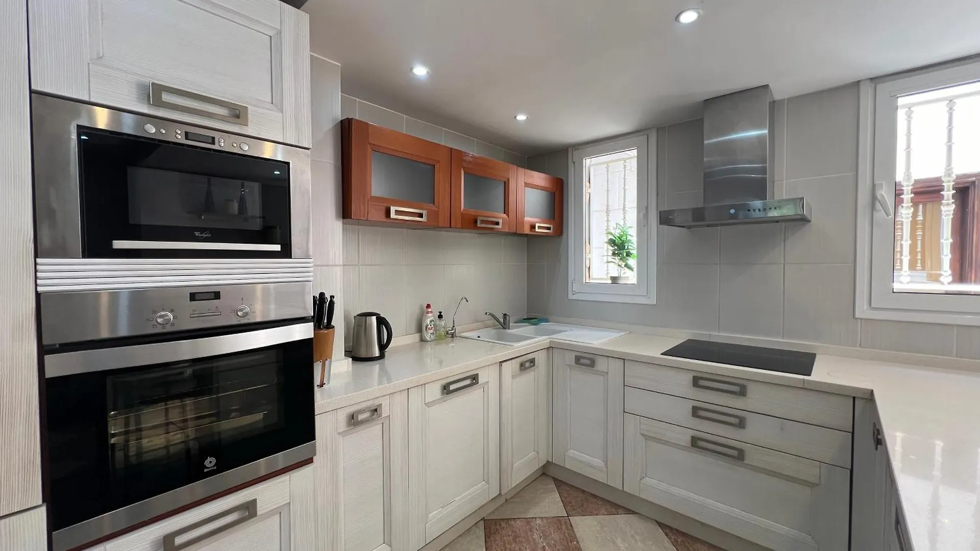 Villa Eden By Altamarhomes アデヘ スペイン