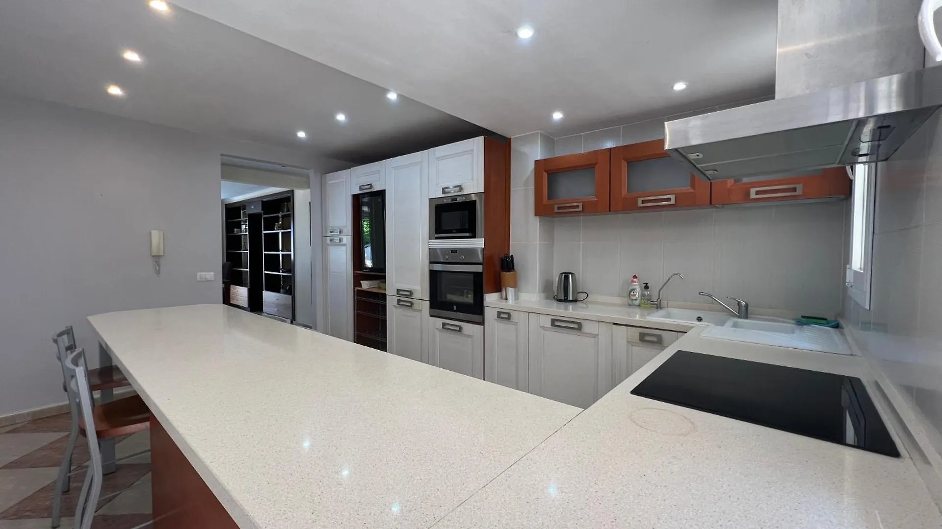 Villa Eden By Altamarhomes アデヘ