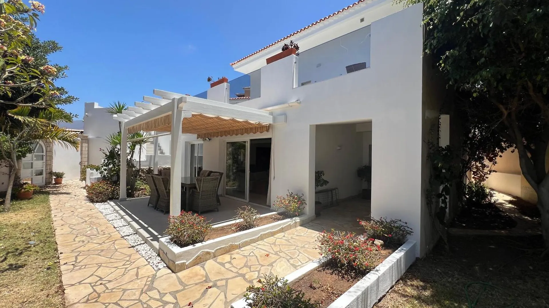 אדחה Villa Eden By Altamarhomes ספרד