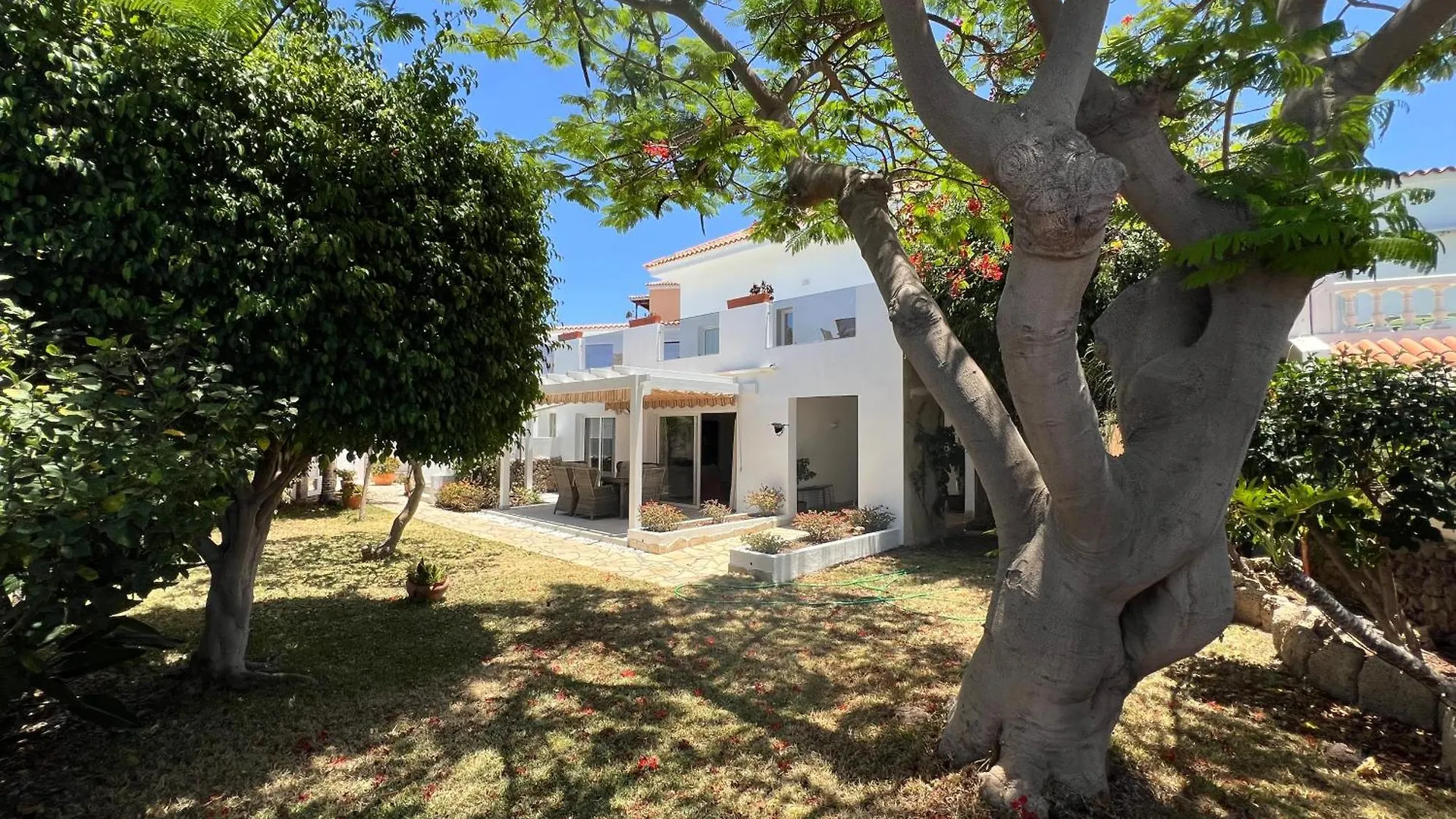 אדחה Villa Eden By Altamarhomes 0*,