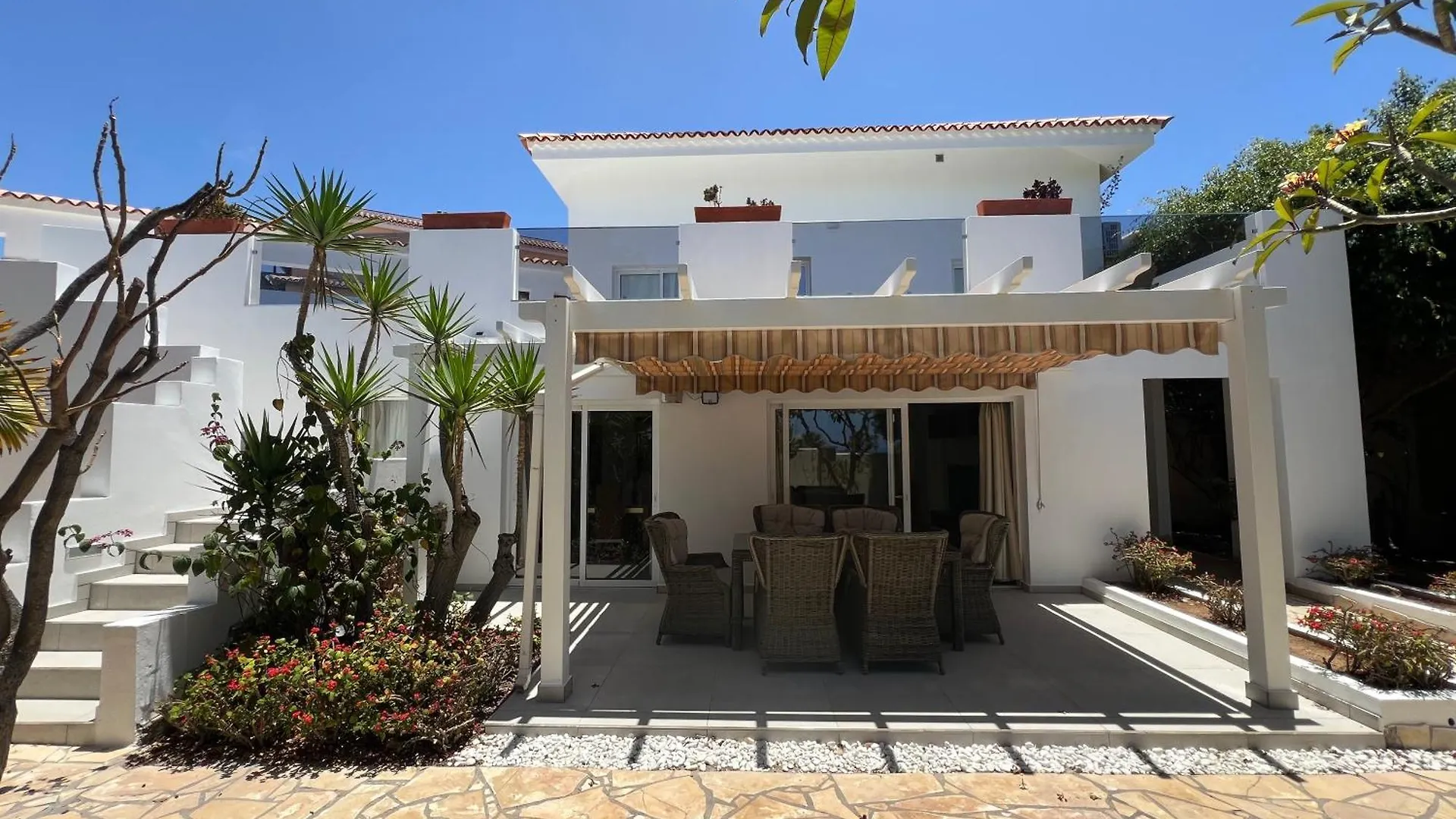 אדחה Villa Eden By Altamarhomes ספרד