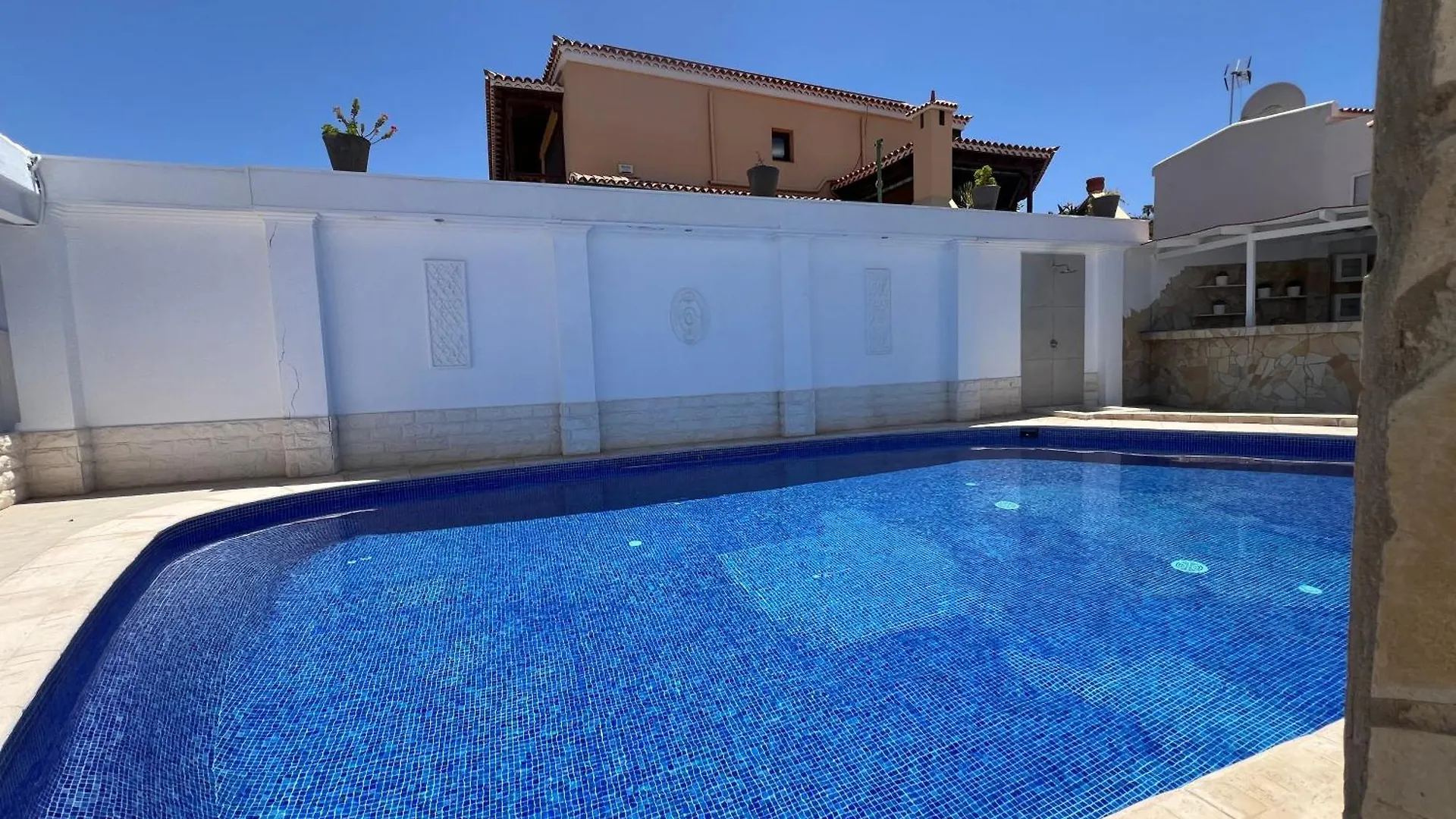 Villa Eden By Altamarhomes Costa Adeje  Espanha